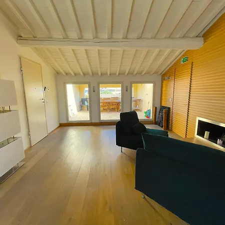 דירה Luxury View Terrace
